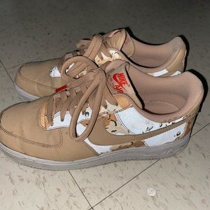 Nike Air Force 1 Low Desert Camo Bio Beige